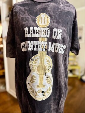 Lane Seven Raised On Country Music Graphic Tee Black Acid Wash Gold Guitar NWOT‎